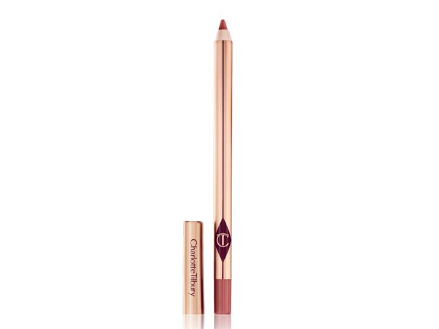 Full Lip Elegance: Discovering the Ultimate Lip Liners for Plump Perfection