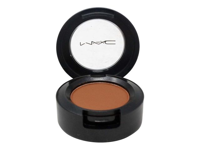 Explore Glamour and Versatility: Four Must-Have MAC Eyeshadows