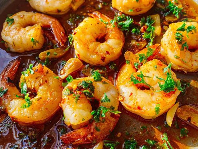 Spanish Tapas Tour: From Tapas to Paella, Savoring Authentic Spanish Flavors